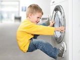 Khóa trẻ em có gì tiện ích và chế độ tự động khởi động lại