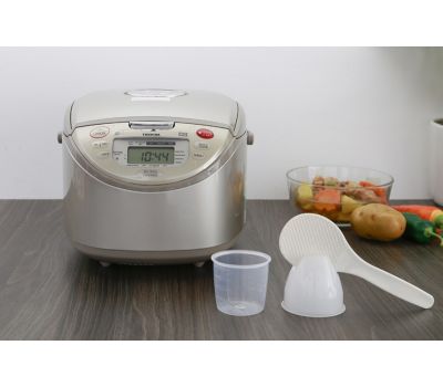 Nồi cơm điện cao tần Toshiba 1.8 lít RC-18RH(CG)VN